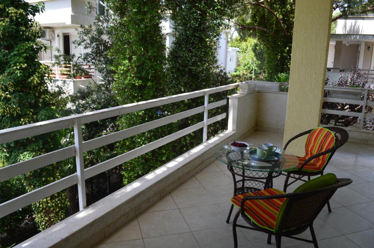 הוילה דורס A Cozy Duplex In The Lalzi Bay מראה חיצוני תמונה