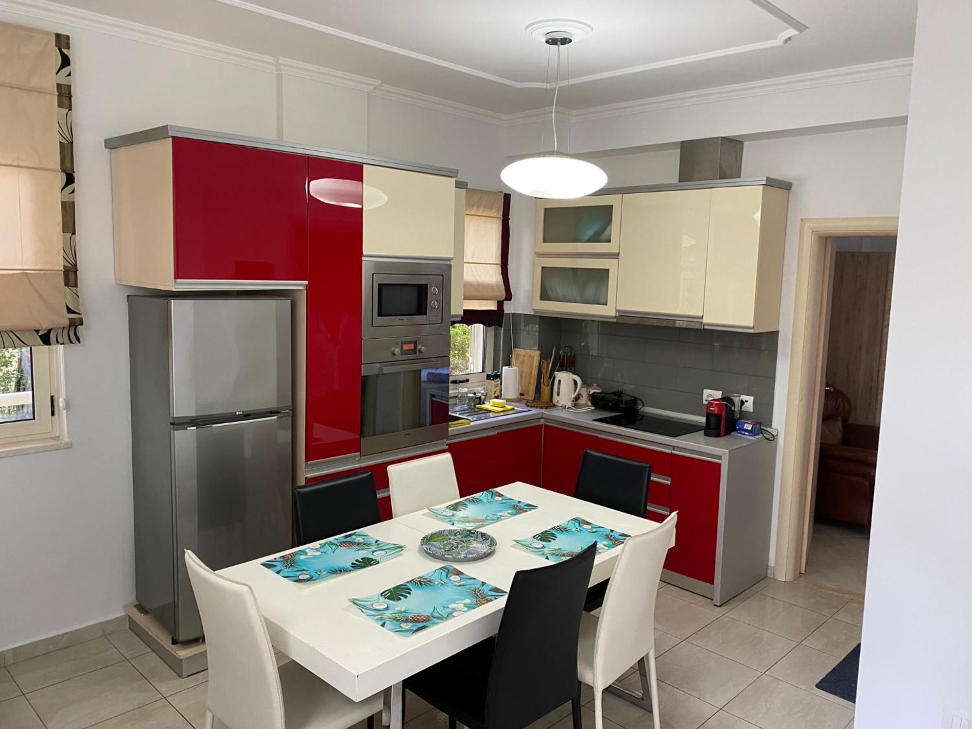 הוילה דורס A Cozy Duplex In The Lalzi Bay מראה חיצוני תמונה